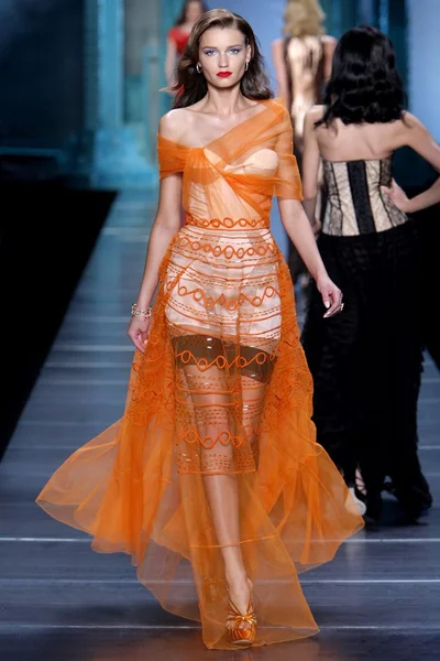 Look 40